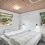 Jula - 800m From The Sea By Interhome בית נופש *