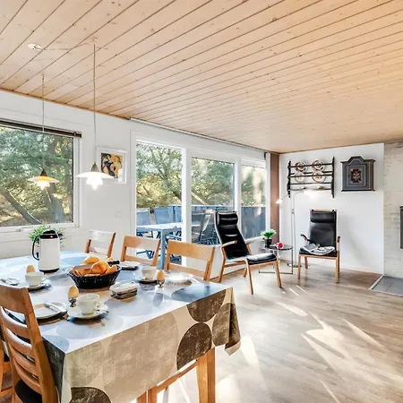 Holiday home Jula - 800m From The Sea In Western Jutland By Interhome *