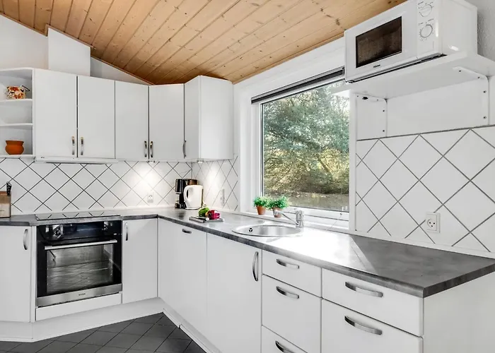 Jula - 800m From The Sea By Interhome Hébergement de vacances